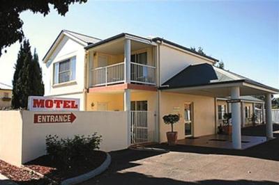 LEASEHOLD MOTEL FOR SALE - BUSY SERVICE CENTRE