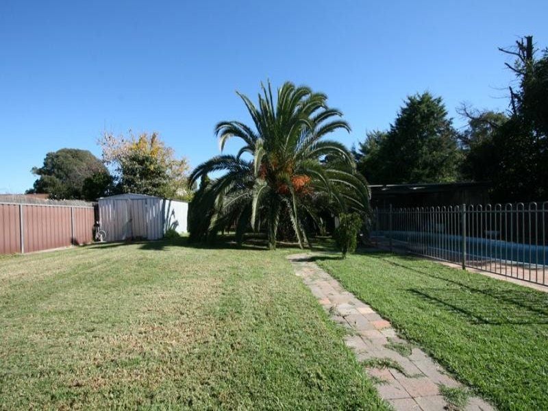 Real Estate For Sale 43 Westbourne Avenue Thirlmere , NSW