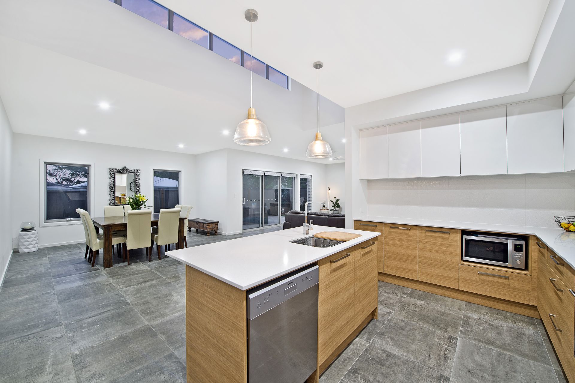 34 Waverley Glade, Port Macquarie, Port Macquarie - Thumbnail 3