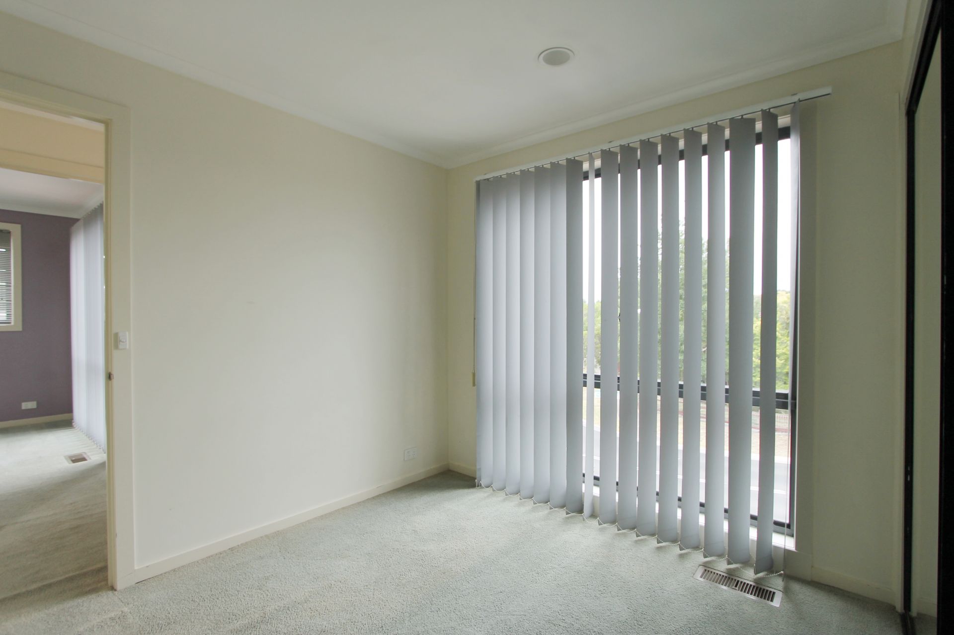 3 BEDROOM + STUDY AND LOW MAINTENANCE