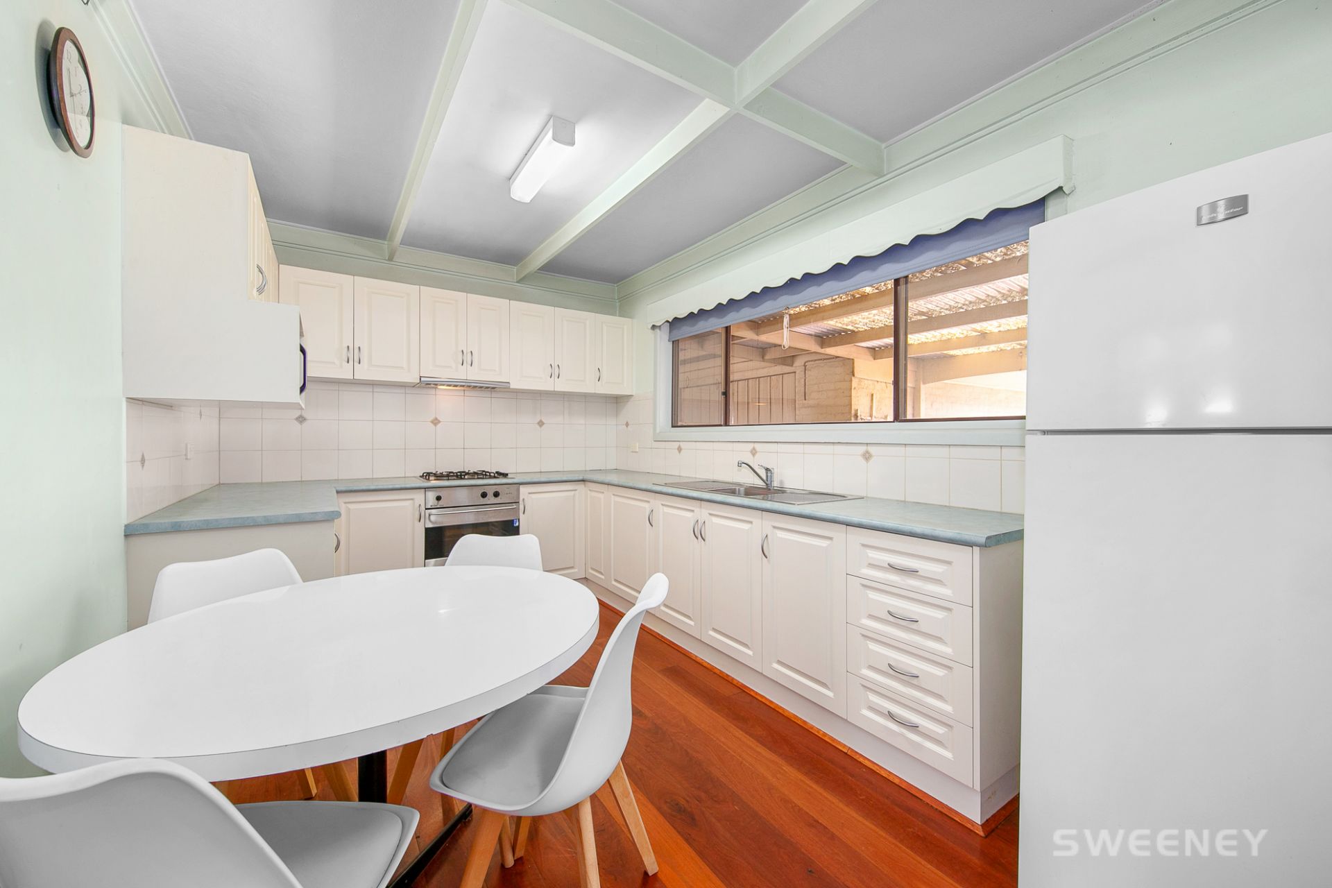 3 Parkside Crescent, Seaholme - Thumbnail 4
