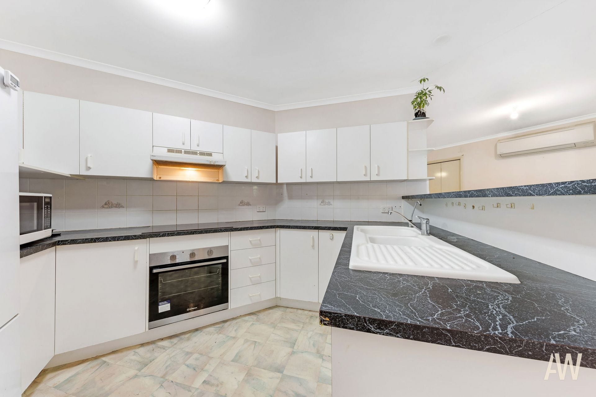 2 Harvey Court Nambour QLD, Nambour - Thumbnail 6