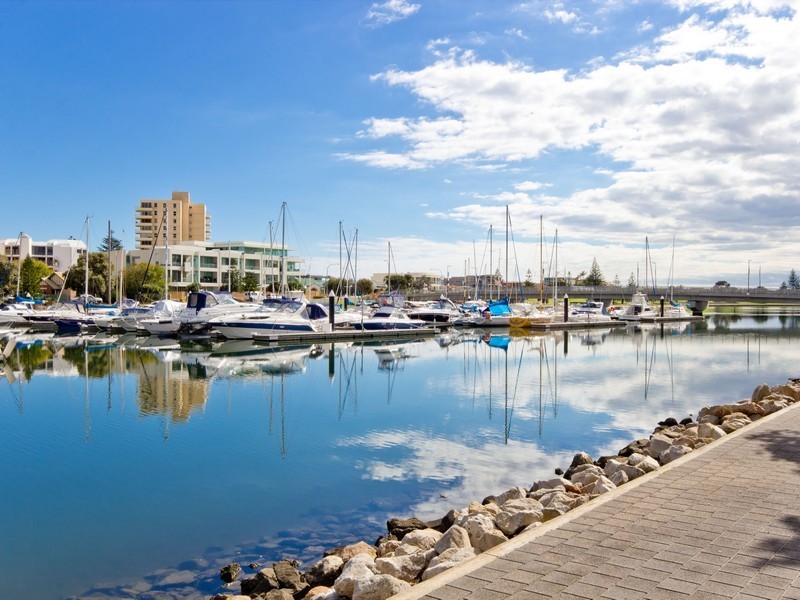1/12-14 Adelphi Terrace Glenelg North 5045
