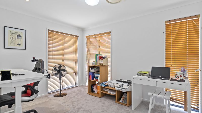 60 Chelsea Crescent, Minyama