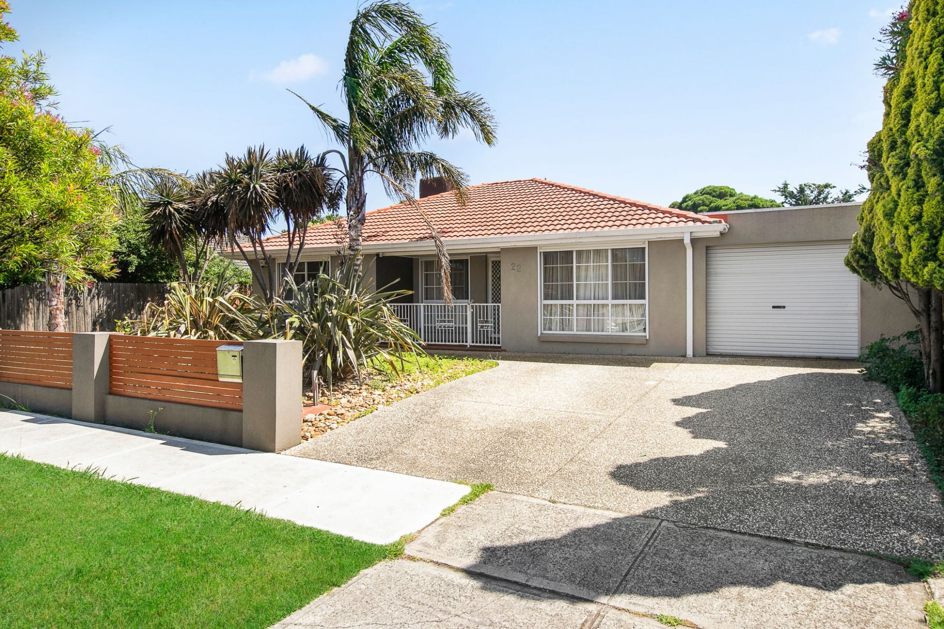 22 Markey Court, Altona Meadows - Thumbnail 2