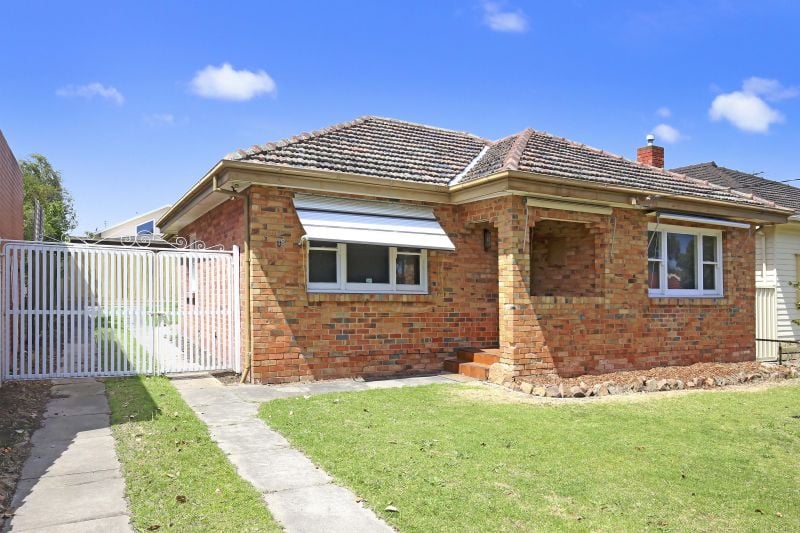 18 Highview Road, Preston