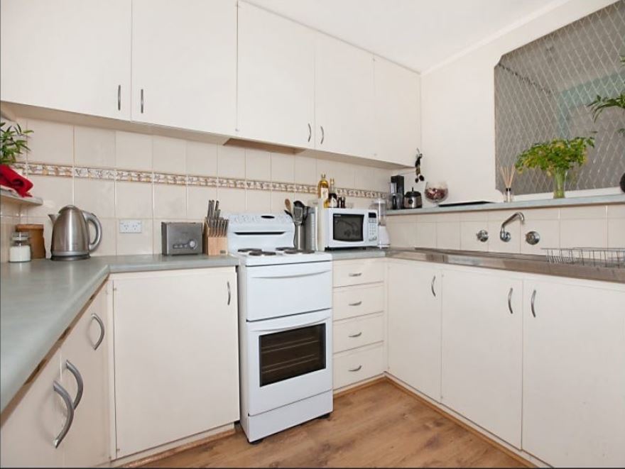 36 Sportsmans Drive - Shoreline Close West Lakes 5021