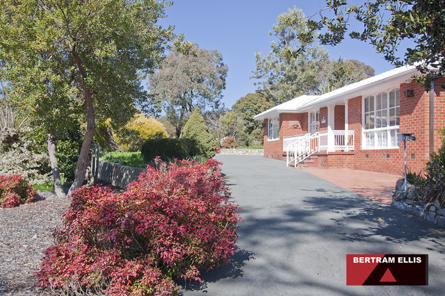 28 Kambalda Crescent, Fisher - Thumbnail 3