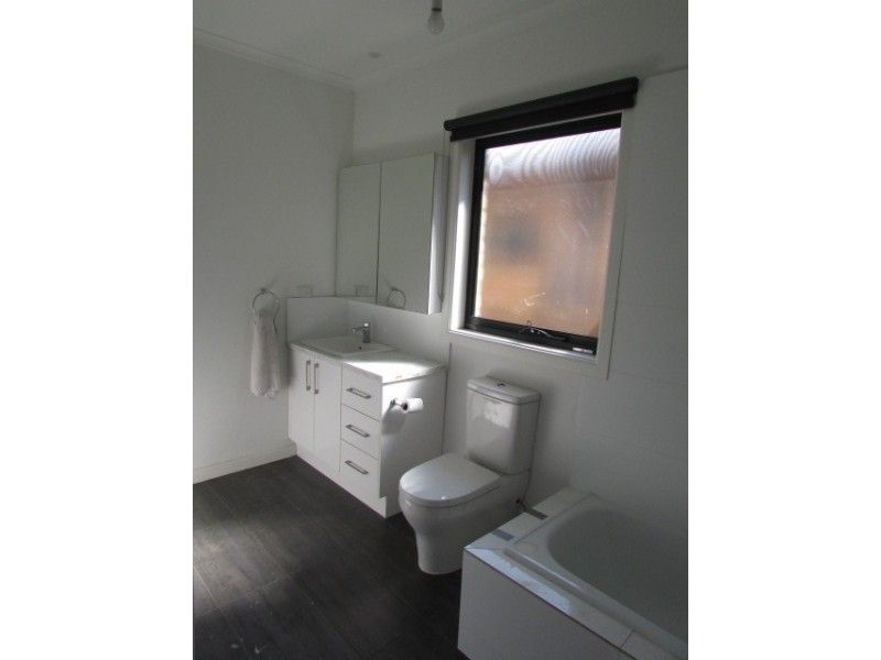 **Modern & bathed in natural light**