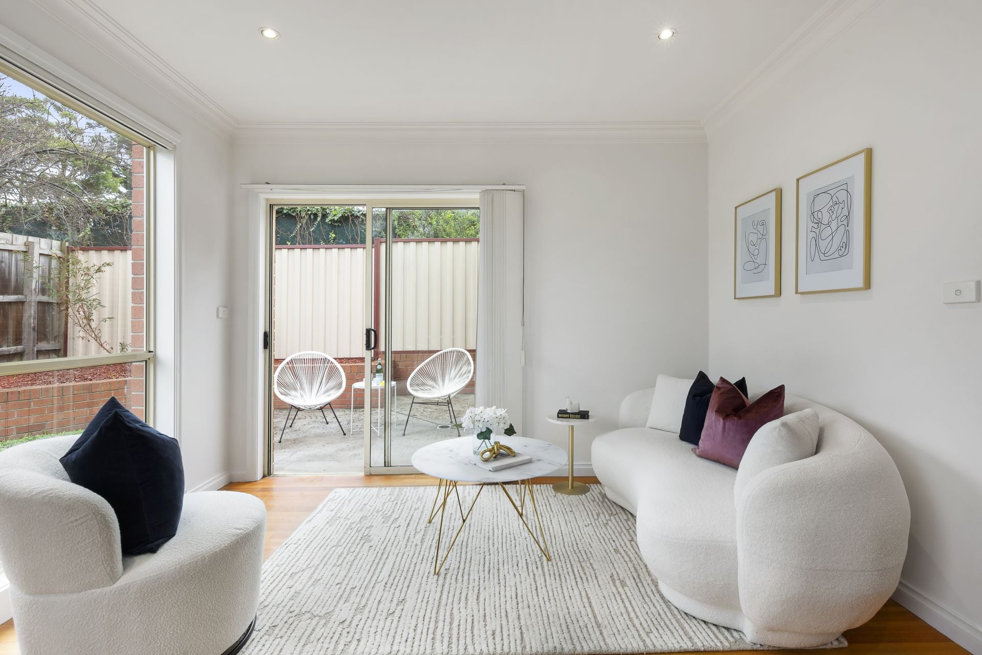 Light Filled Living, Easy Entertaining