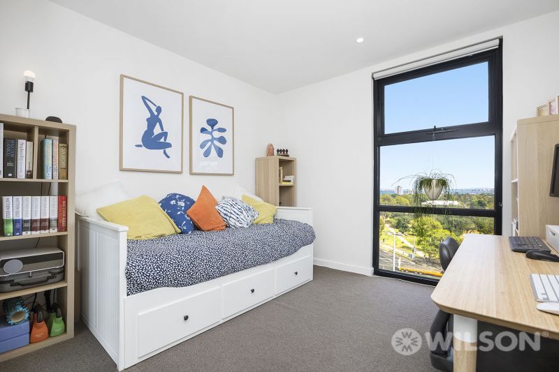 710/6 St Kilda Road, St Kilda