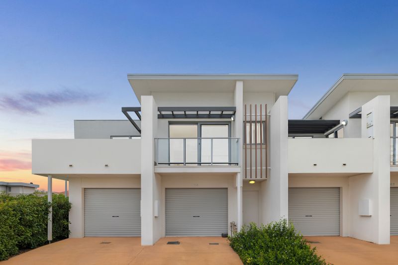 Real Estate For Sale 44 Otway Street Harrison , ACT