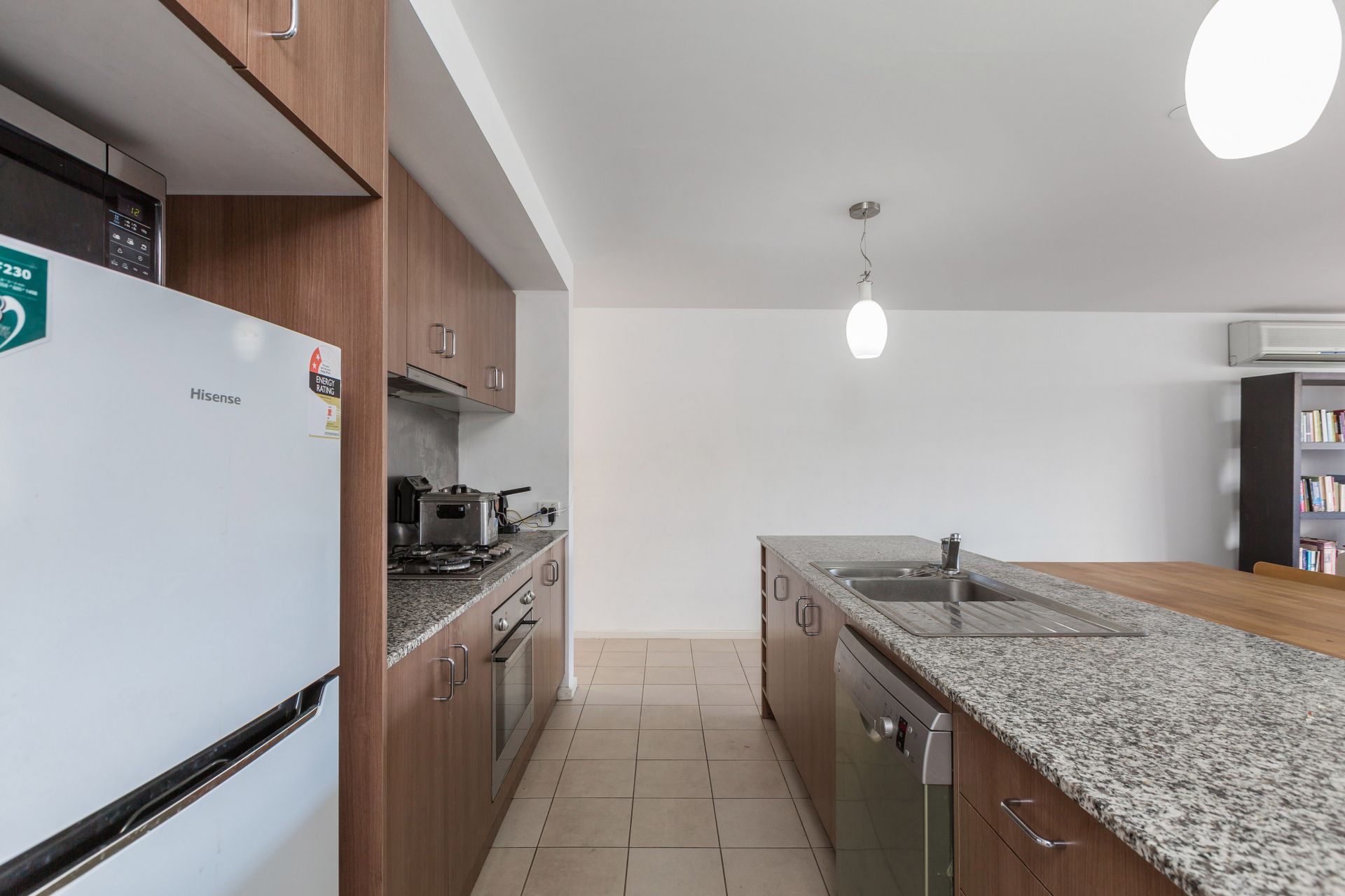 11/42A Byron Street, Footscray - Thumbnail 4