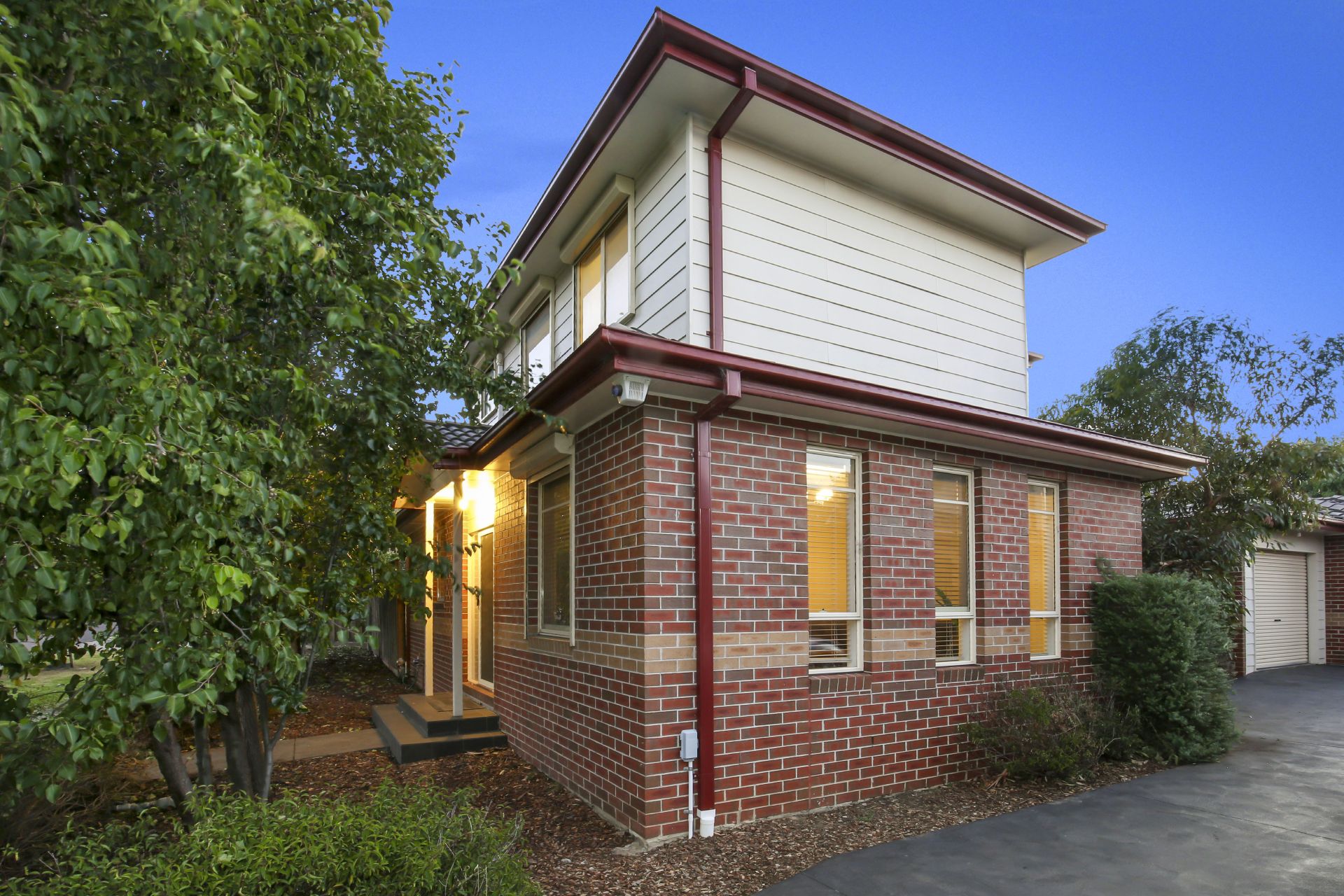 Real Estate For Sale 1/1A McCrae Street Reservoir , VIC