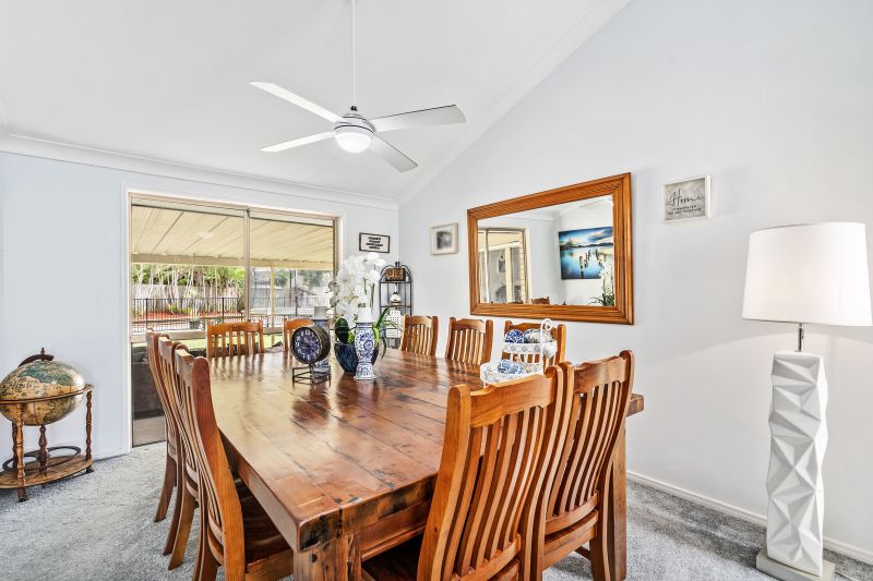 10 Narooma Place, Helensvale - Thumbnail 8