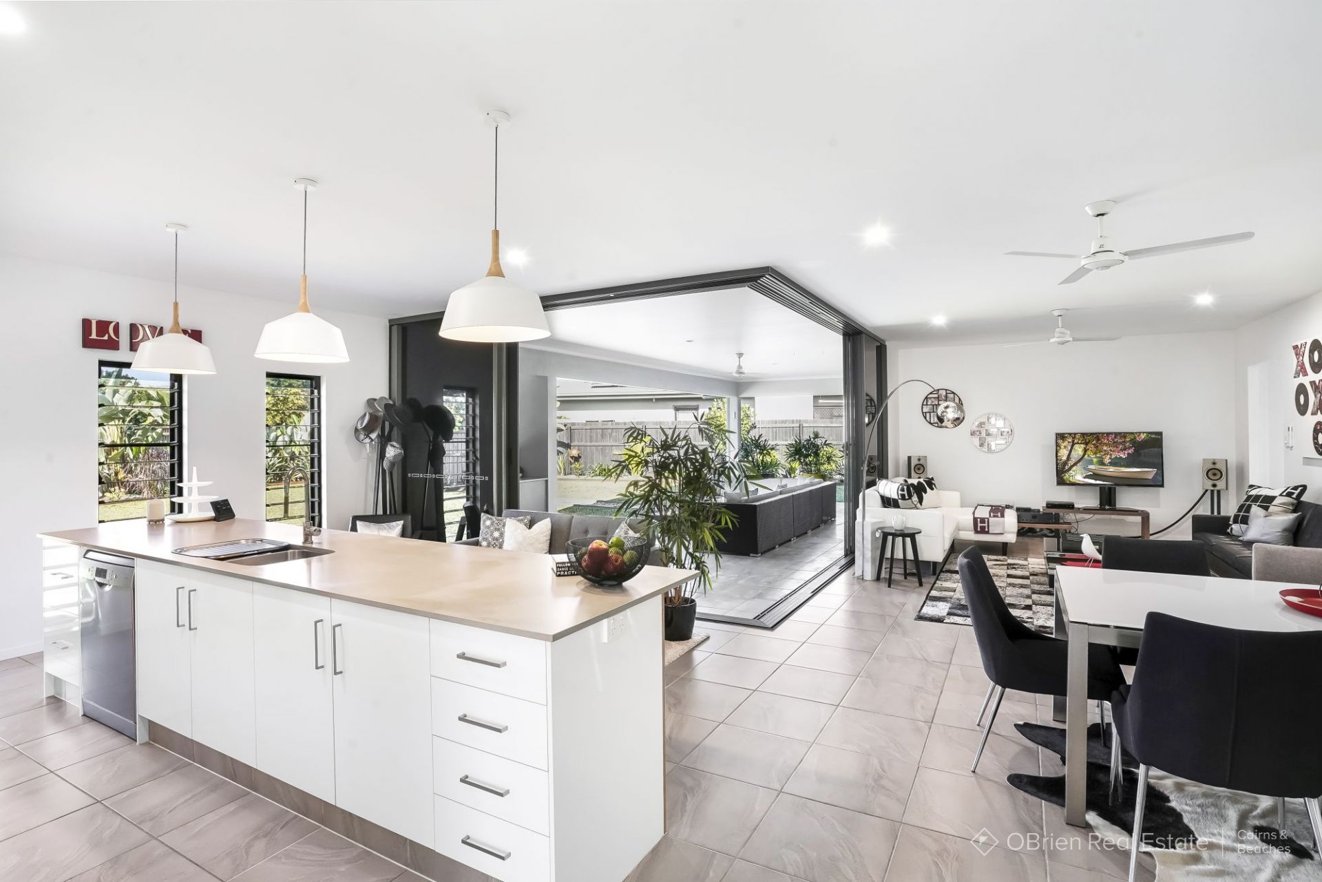 2 Julaji Close Cooya Beach OBrien Real Estate