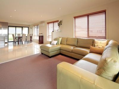 3 McCall Terrace, STONY RISE, Stony Rise - Thumbnail 6
