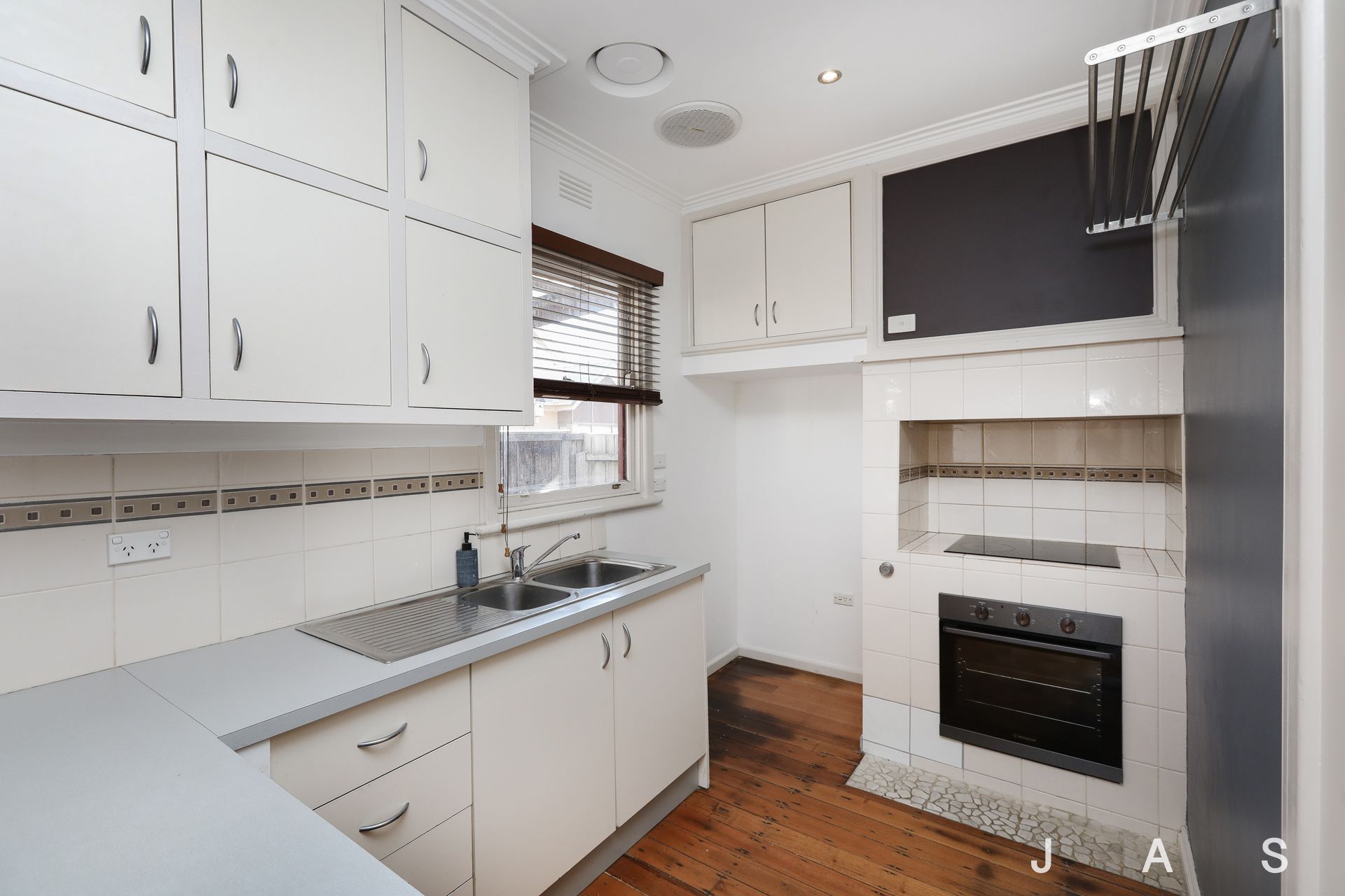 25 Carmen Street Newport VIC, Newport - Thumbnail 7