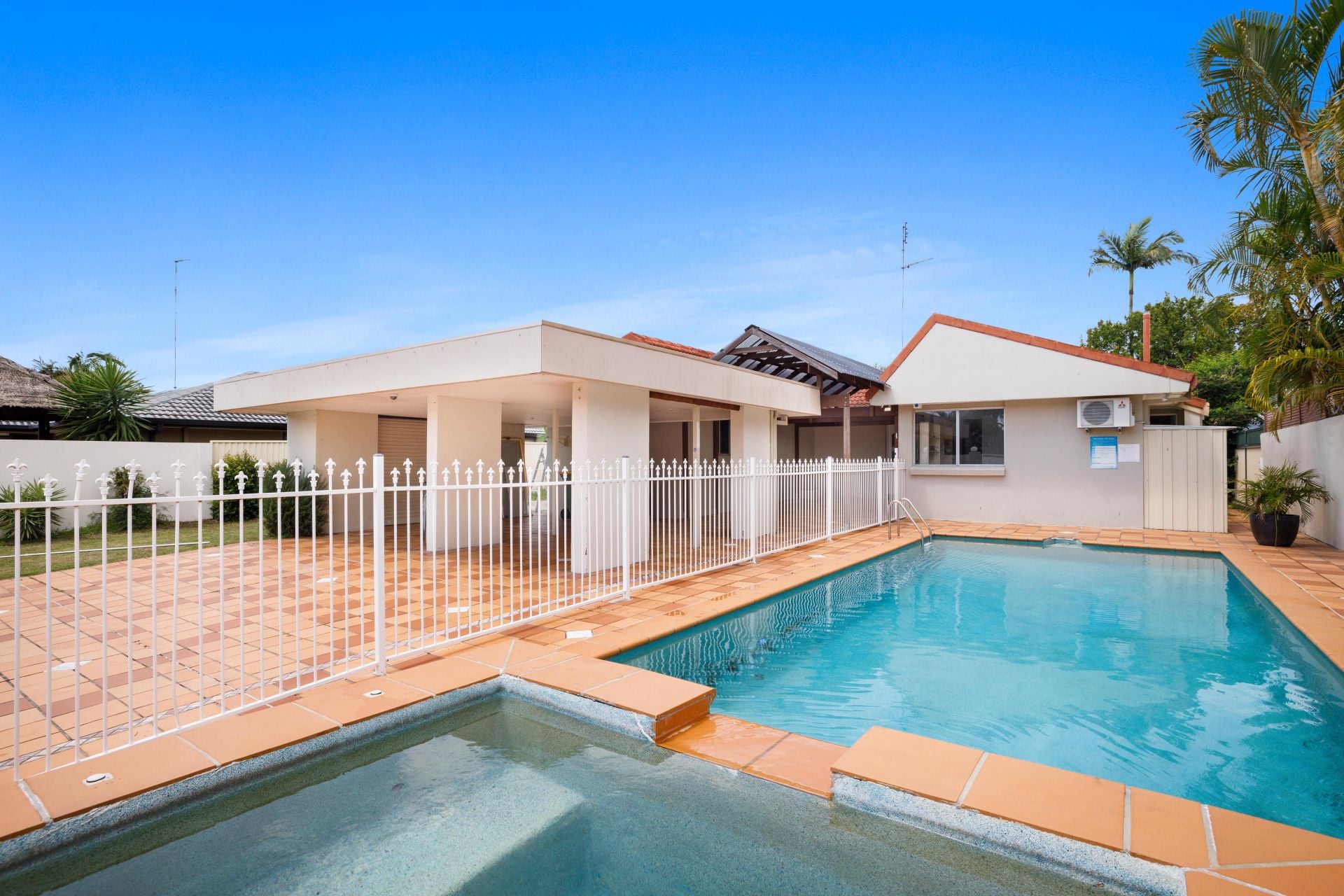 7 Fullerton Street Benowa Waters QLD, Benowa Waters - Thumbnail 3