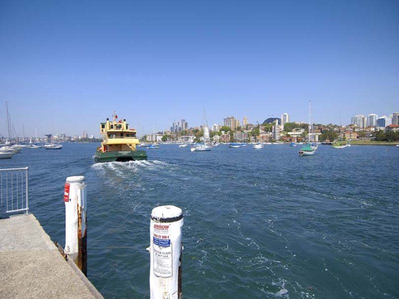 2 Hollowforth Avenue NEUTRAL BAY NSW, Bay - Thumbnail 3