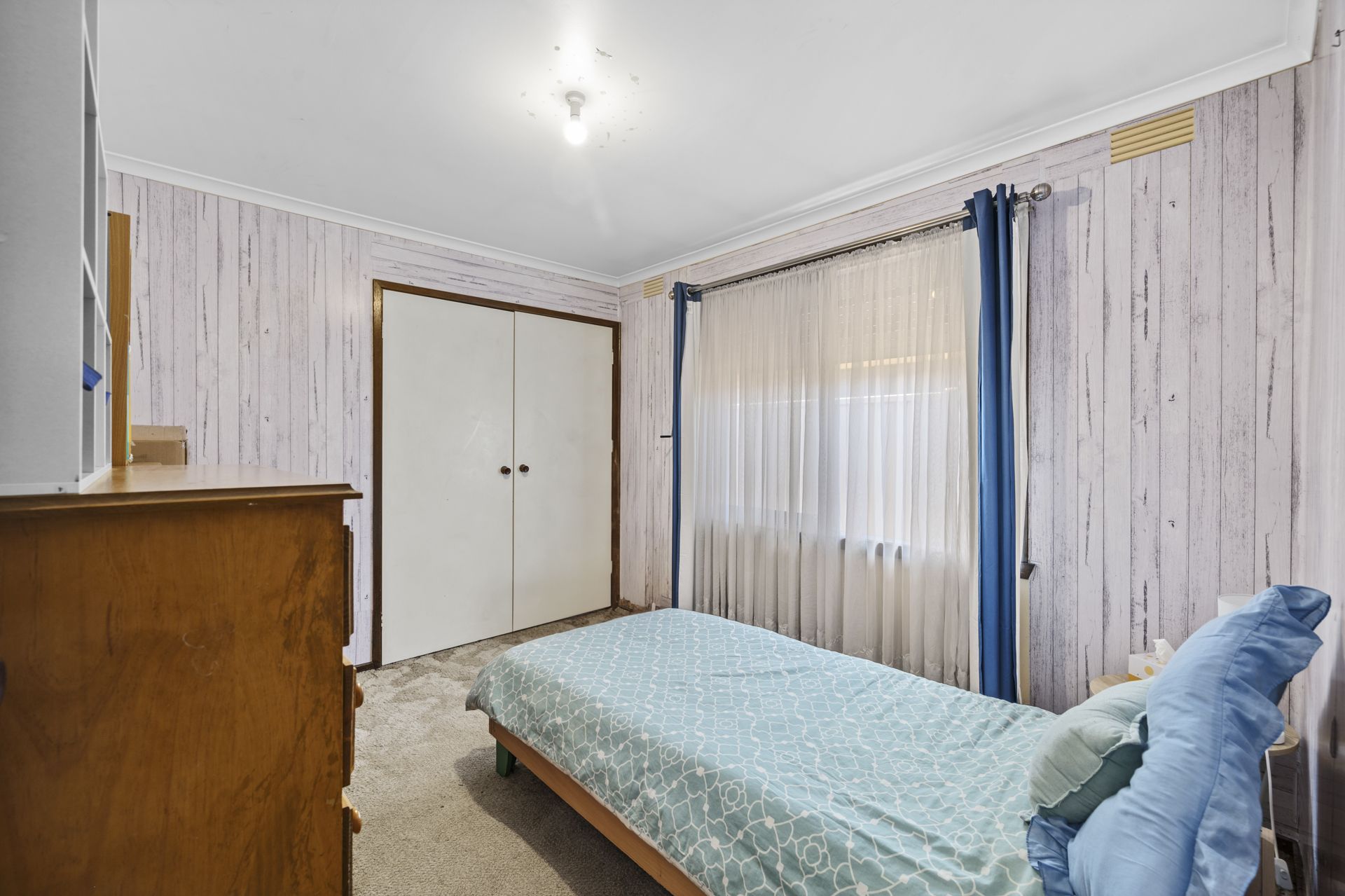 SUBSTANTIAL AND AFFORDABLE FAMILY HOME