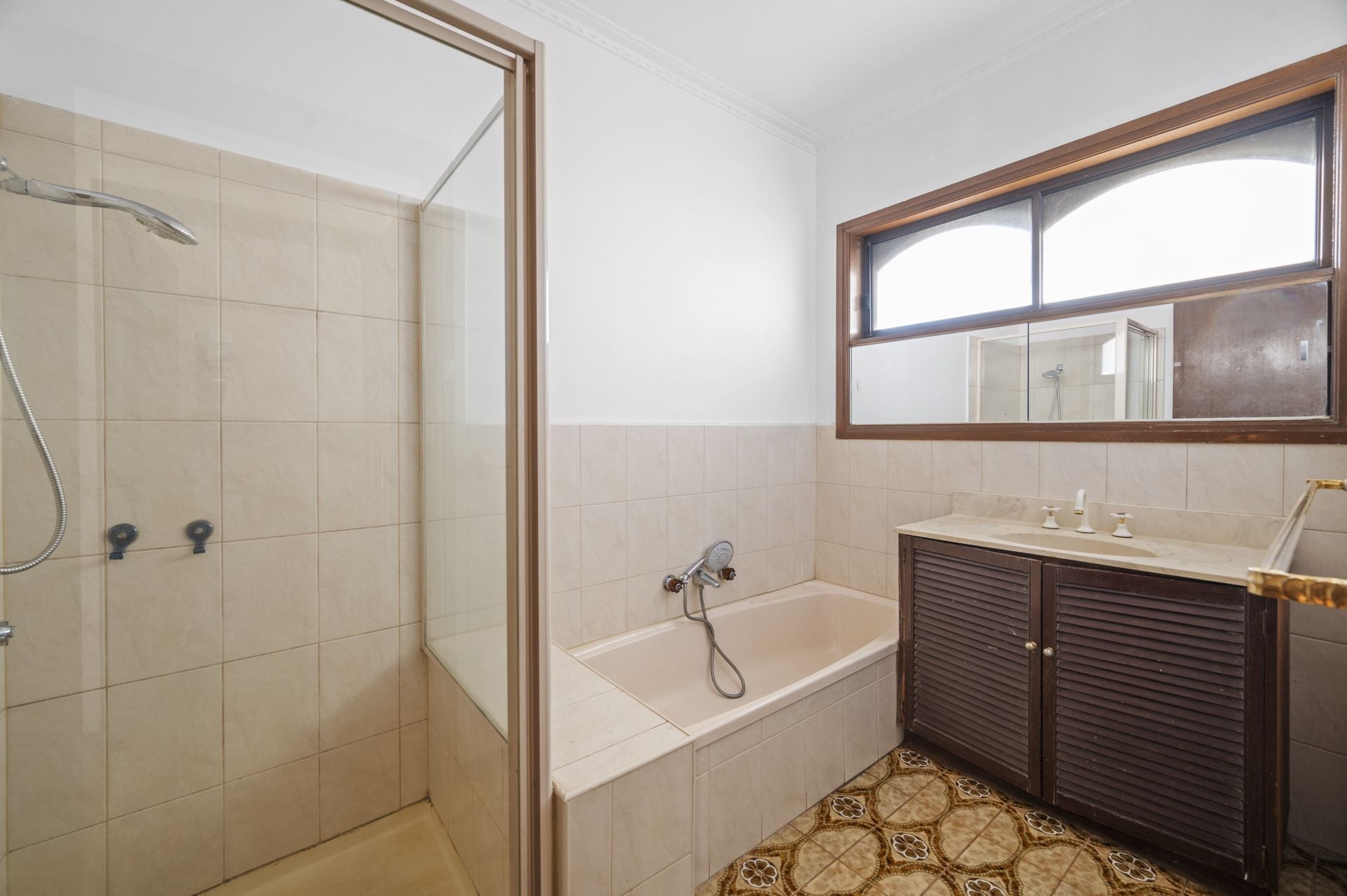 3 Bedroom Family Home