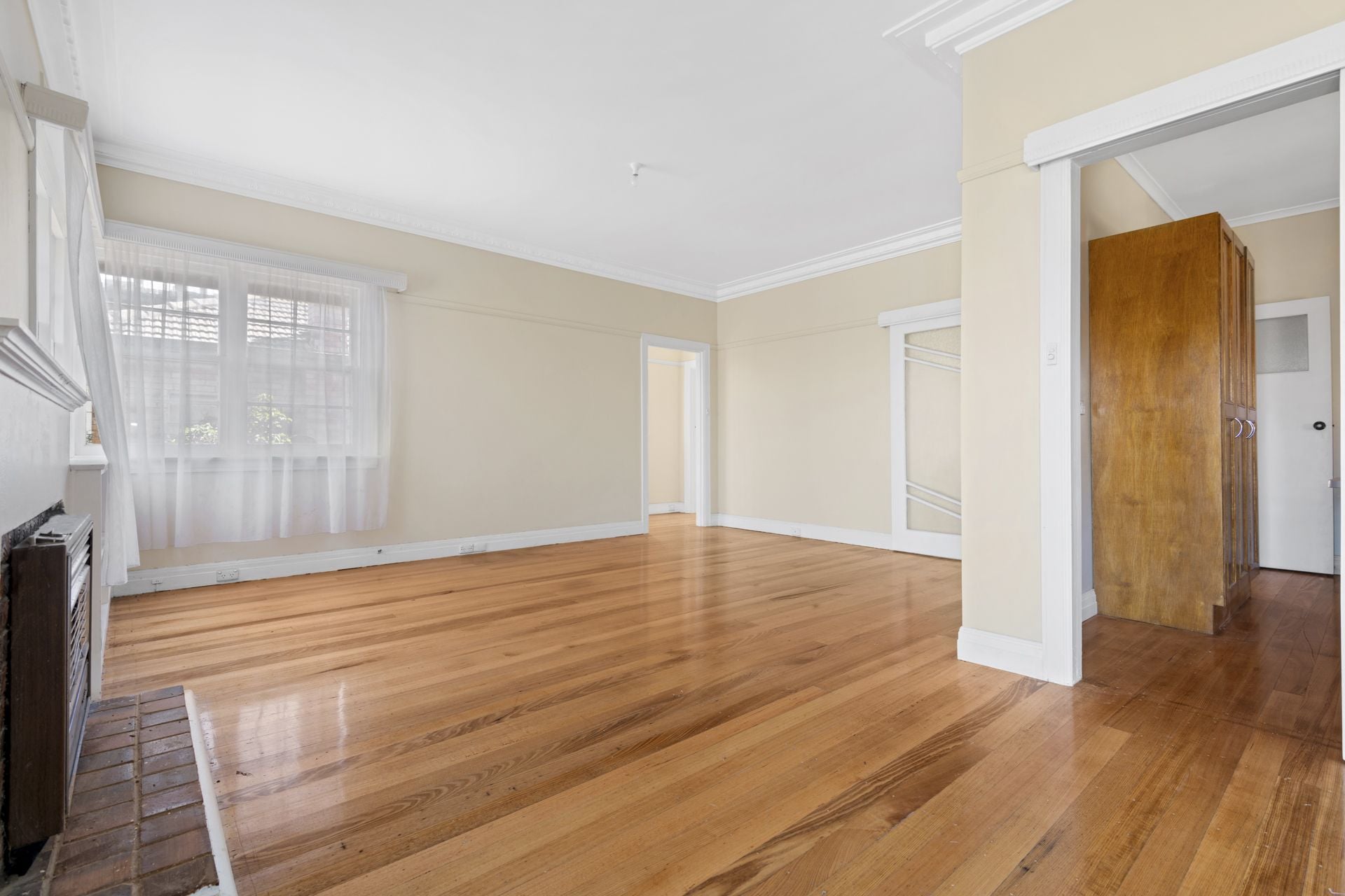 CLINKER CLASSIC - RESIDENTIAL GROWTH ZONE 1 APPROX 730m2