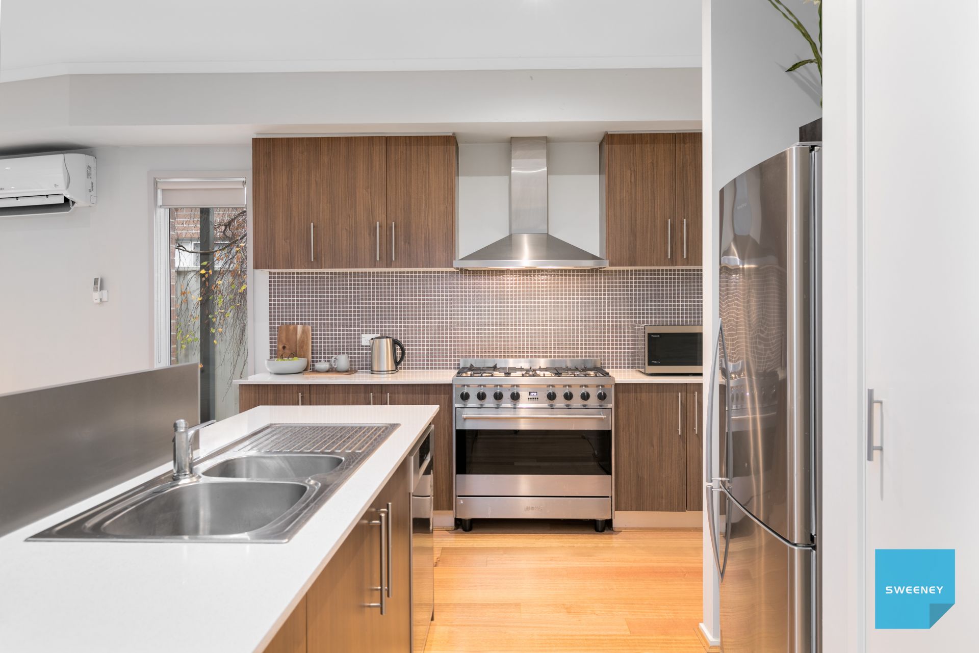 11 Beacon Lane, Caroline Springs - Thumbnail 4