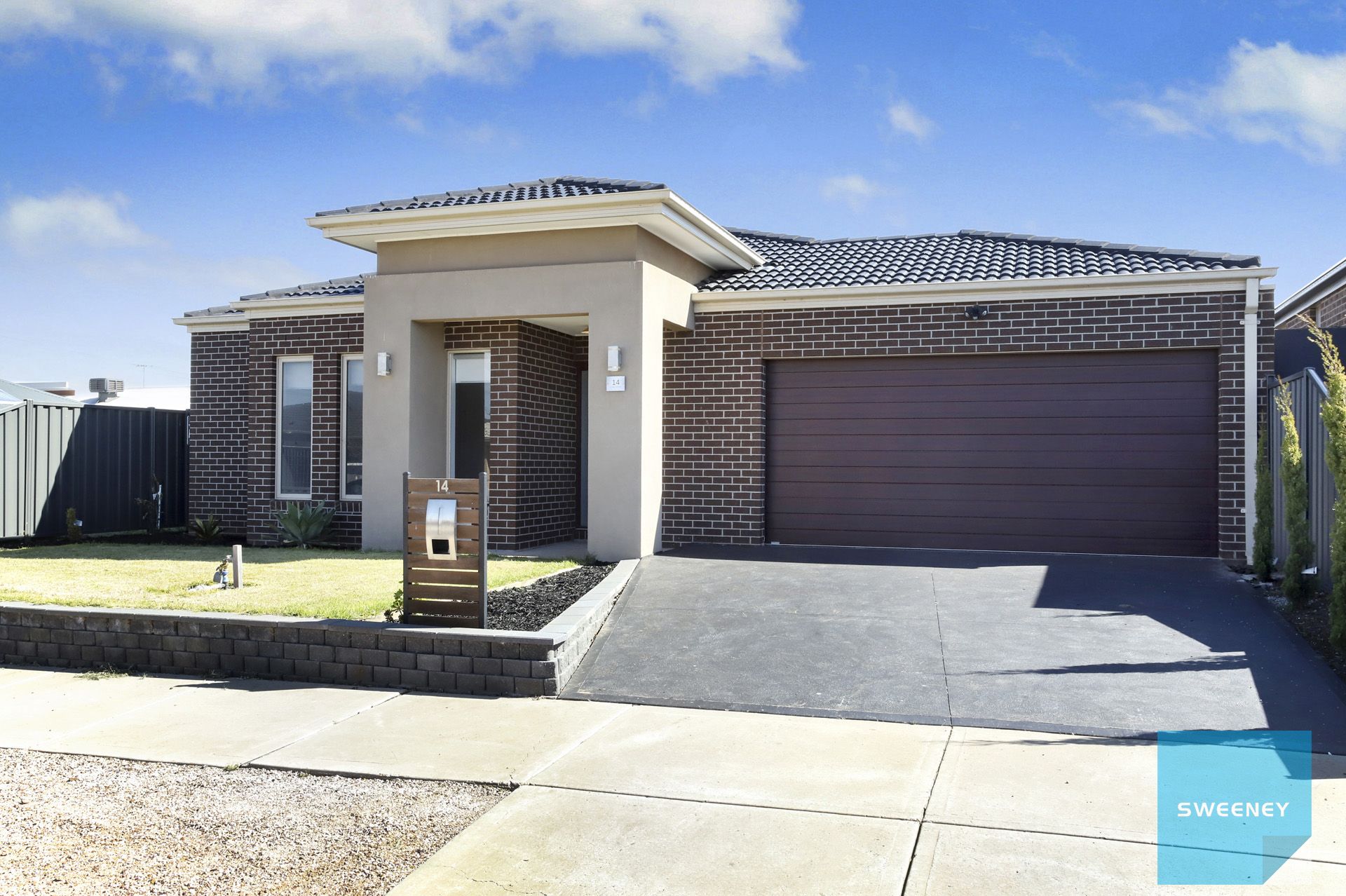 14 Luxor Drive, Fraser Rise - Thumbnail 4