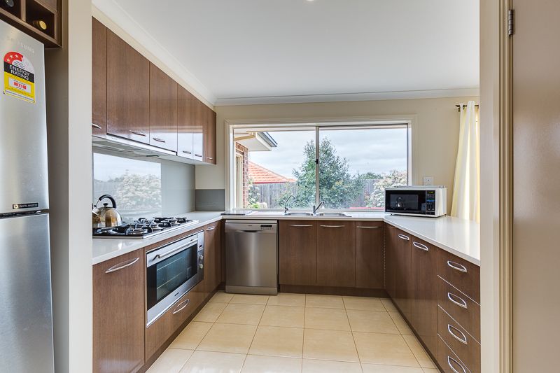 7 Currington Crescent, Bacchus Marsh - Thumbnail 4