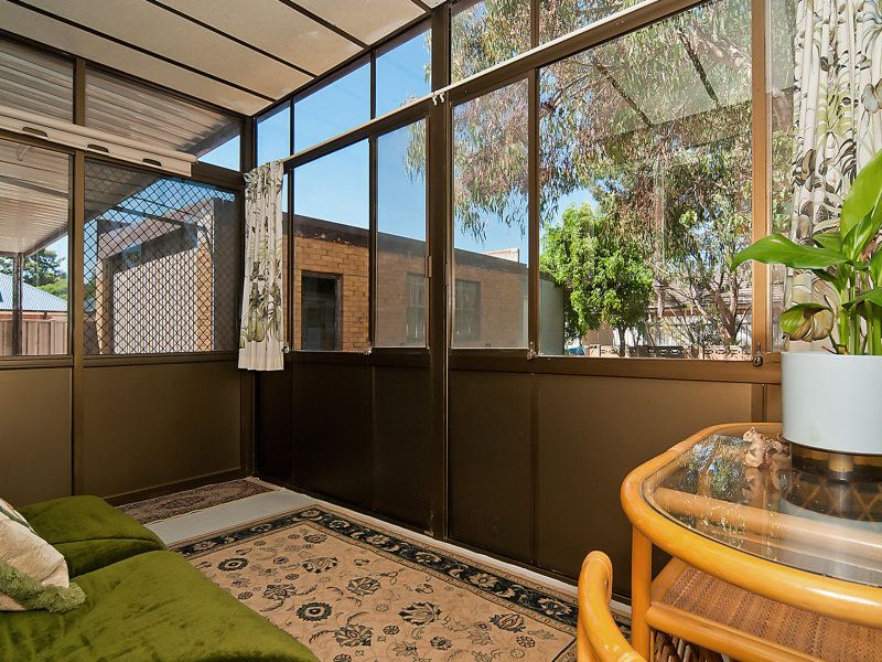 2A Fifth Avenue Semaphore Park 5019