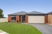 Pakenham VIC, Pakenham - Image 1