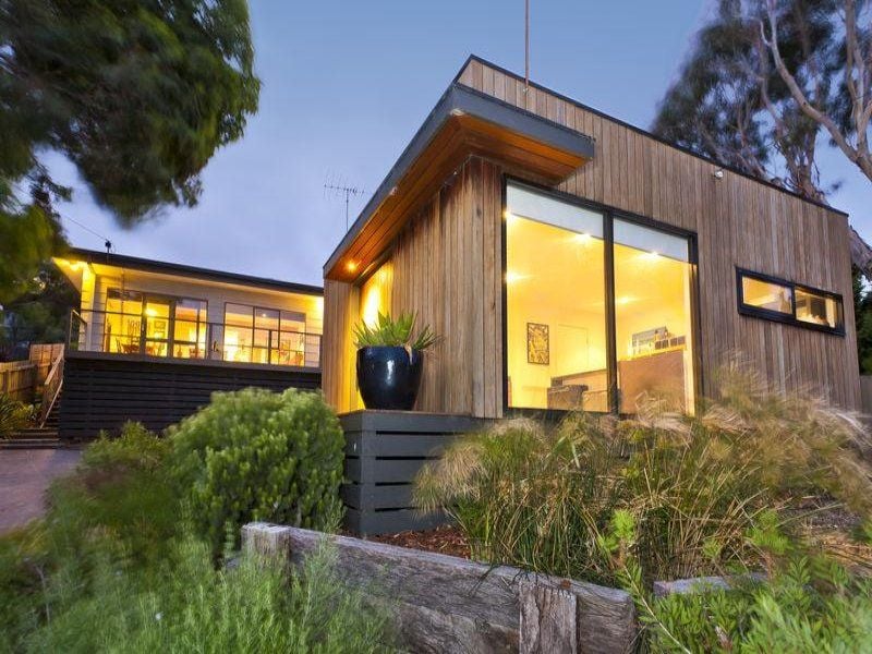 52 Sunset Strip OCEAN GROVE VIC, Ocean Grove - Thumbnail 2