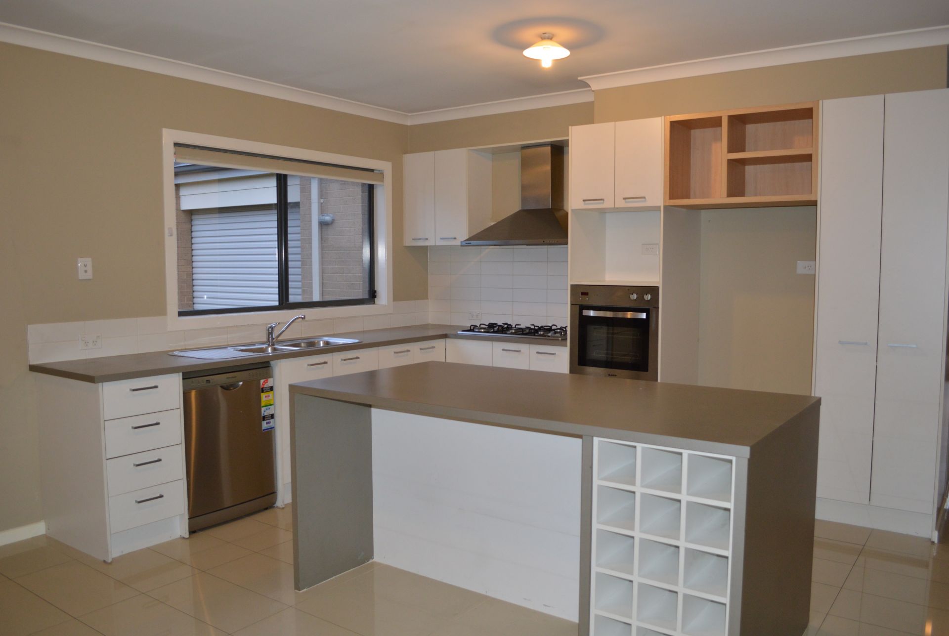 LOVE THE LOCATION, ADORE THE HOME   *Insp Thu 30th Jul @ 4:00pm & Sat 1st Aug @ 11:40am*