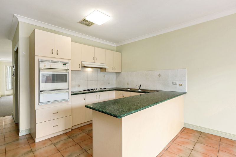 3/11 Ballarat Road, Footscray - Thumbnail 7