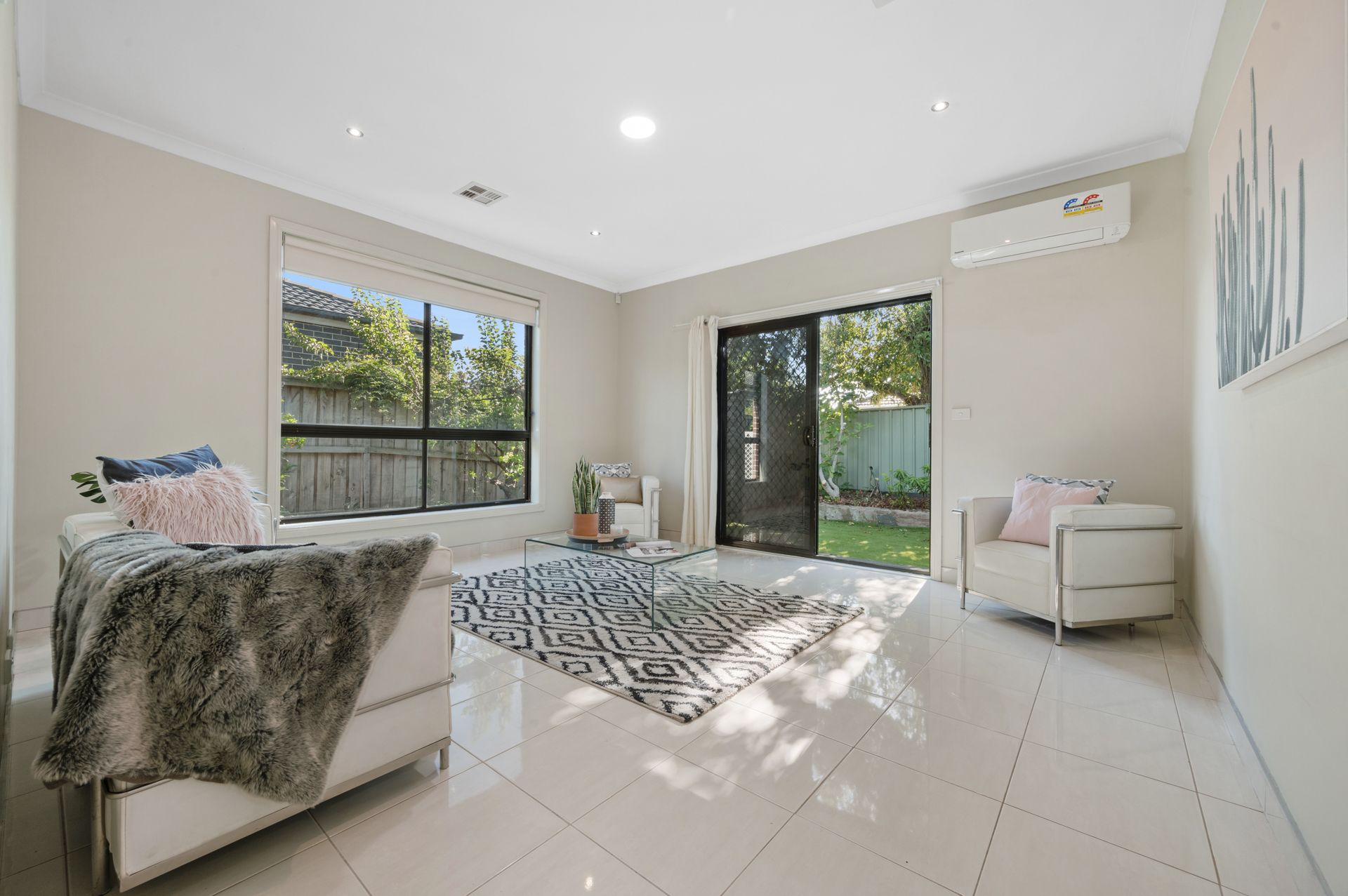BOUTIQUE 5 BEDROOM FAMILY HOME