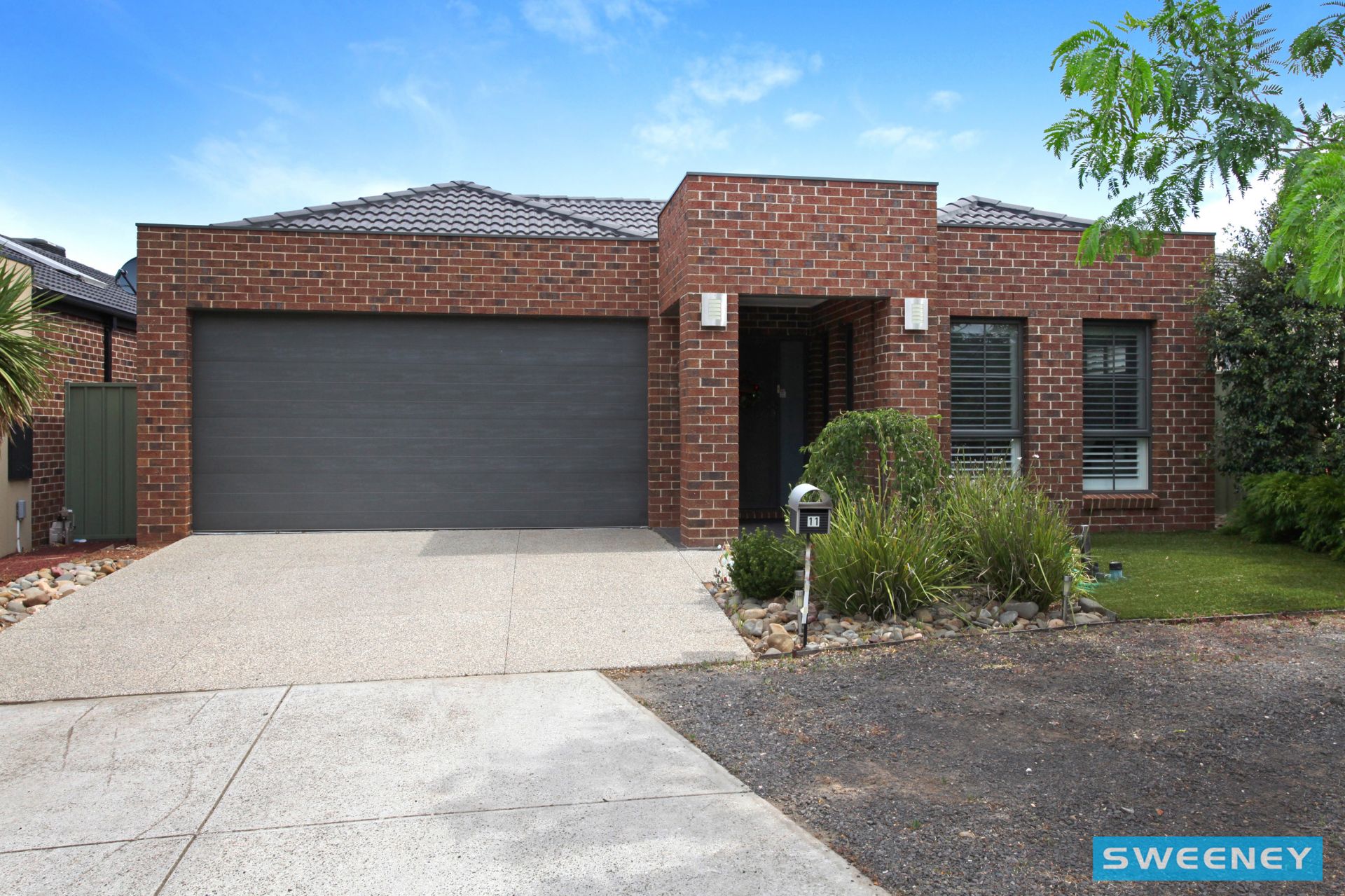 11 Lavender Court, Caroline Springs - Thumbnail 2