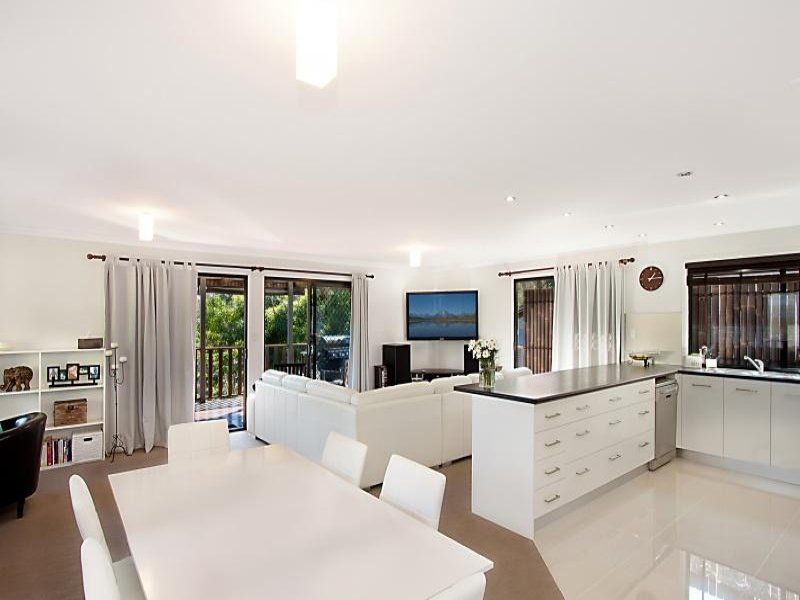 73 Piggabeen Road, TWEED HEADS WEST, Tweed Heads West - Thumbnail 2