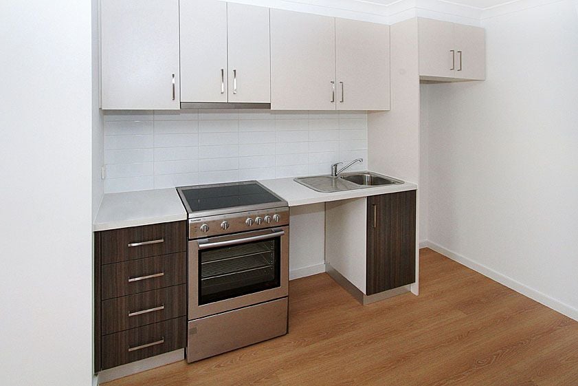 Bright & Modern 1st Floor Apartment