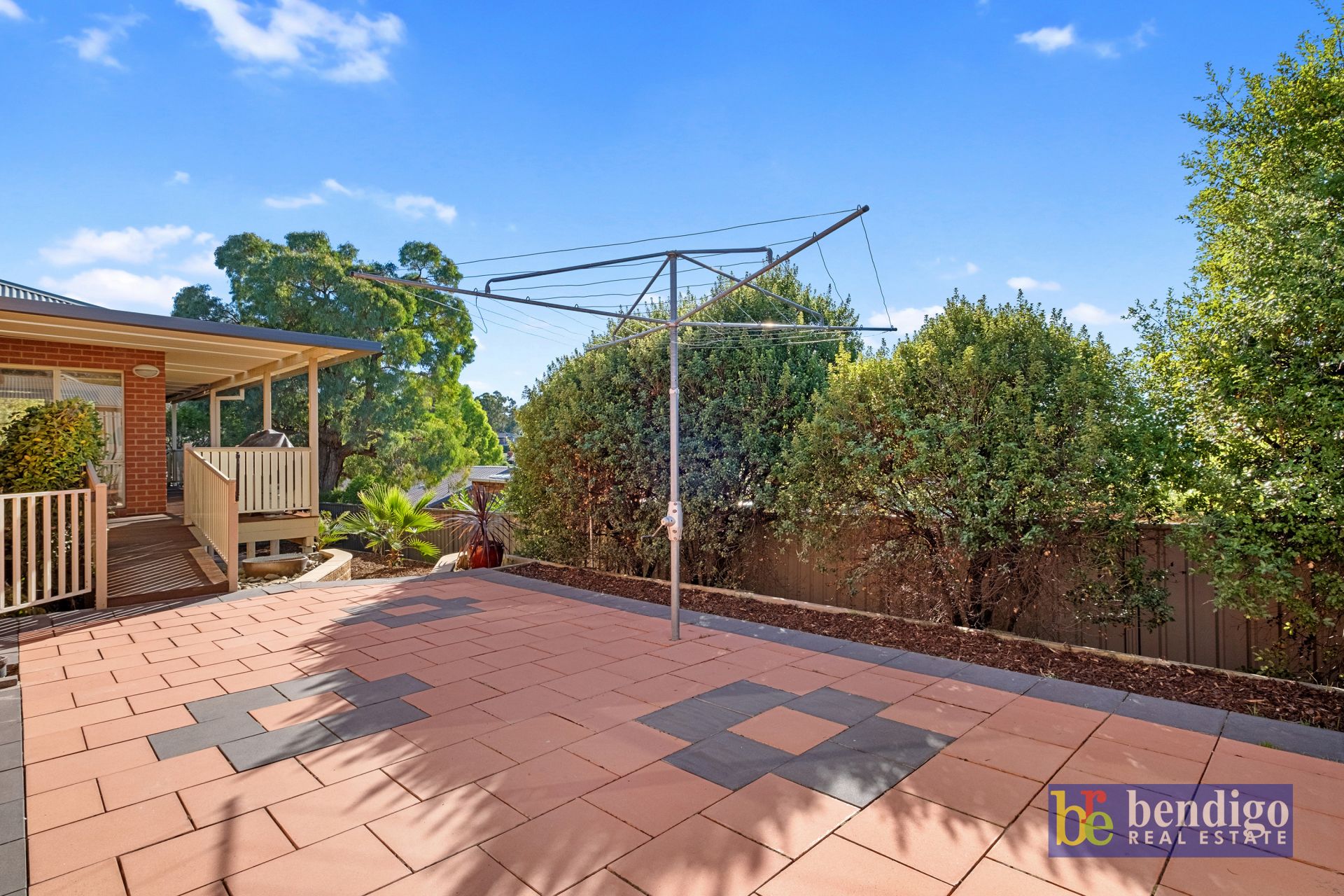 2 Preston Place, Golden Square Bendigo Real Estate
