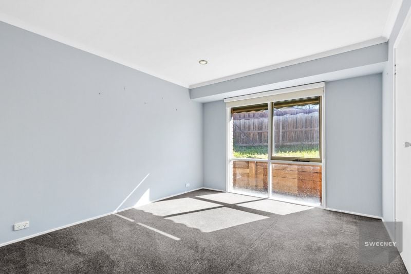 8 Swans Road, Darley - Thumbnail 7