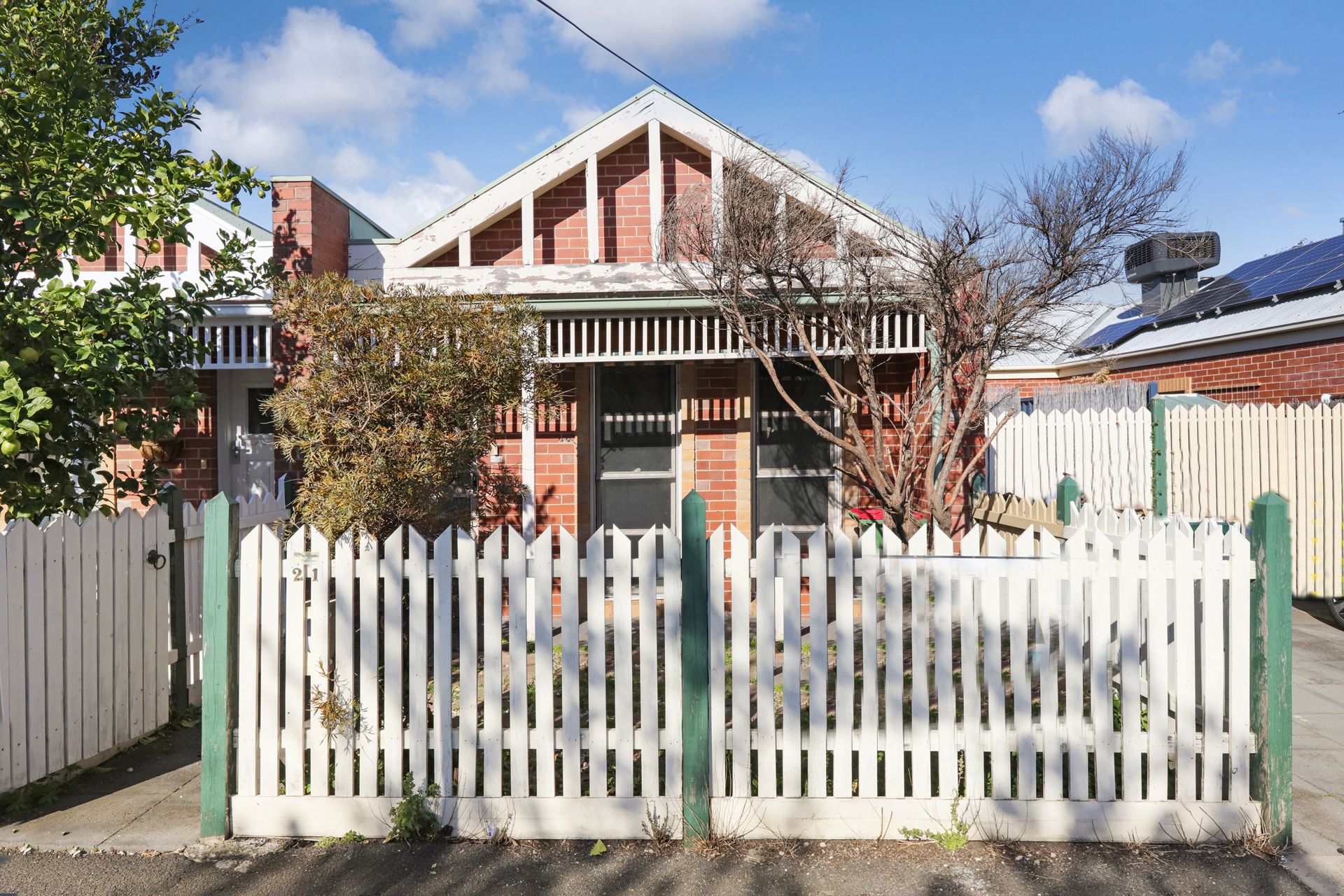 21 Adelaide Street Footscray VIC, Footscray - Thumbnail 2