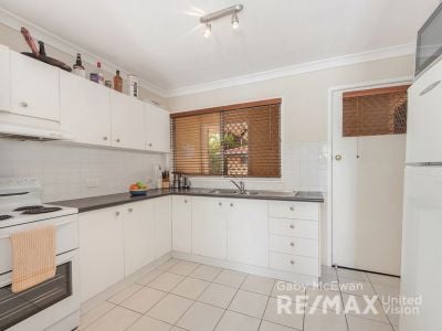 1/19 Victor Street, HOLLAND PARK QLD 4121, Holland Park - Thumbnail 6