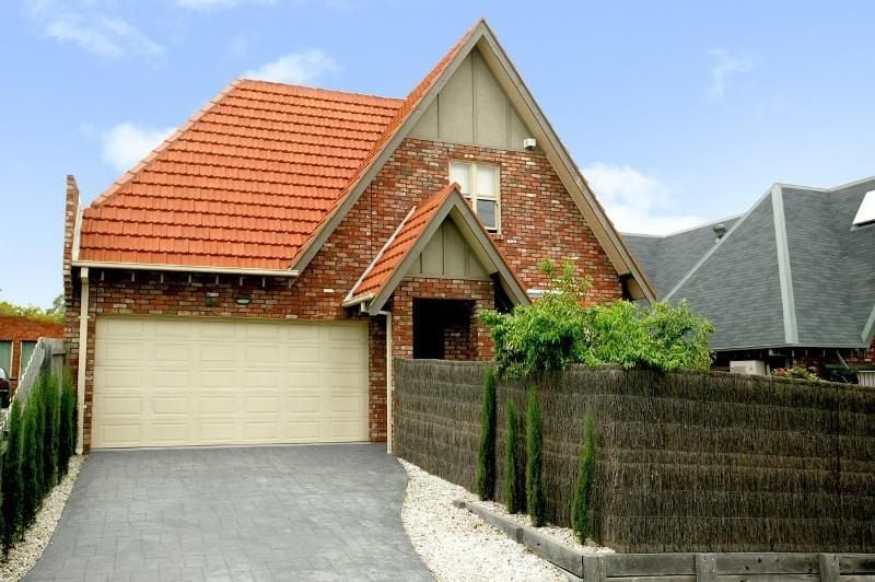 MODERN AND SPACIOUS HOME