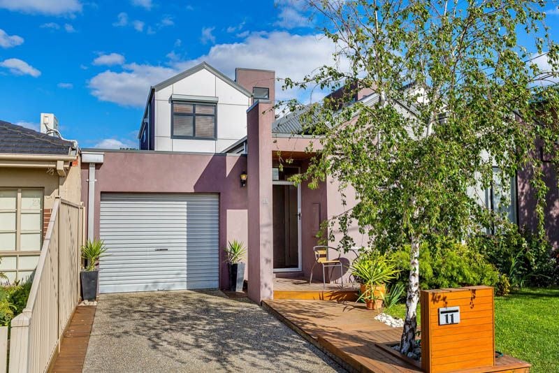 11 Dean Street, Yarraville - Thumbnail 2