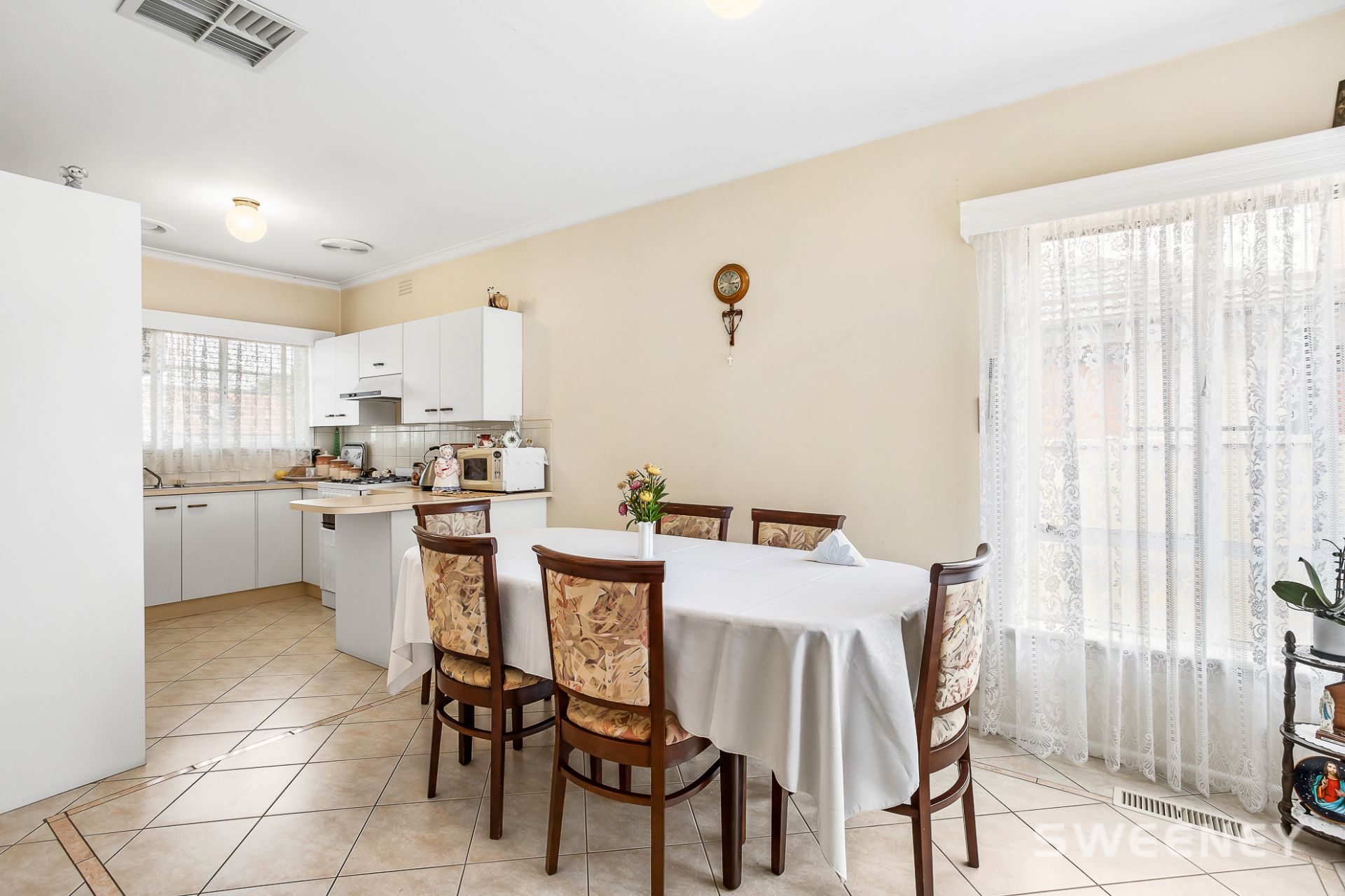 50 First Avenue, Altona North - Thumbnail 4