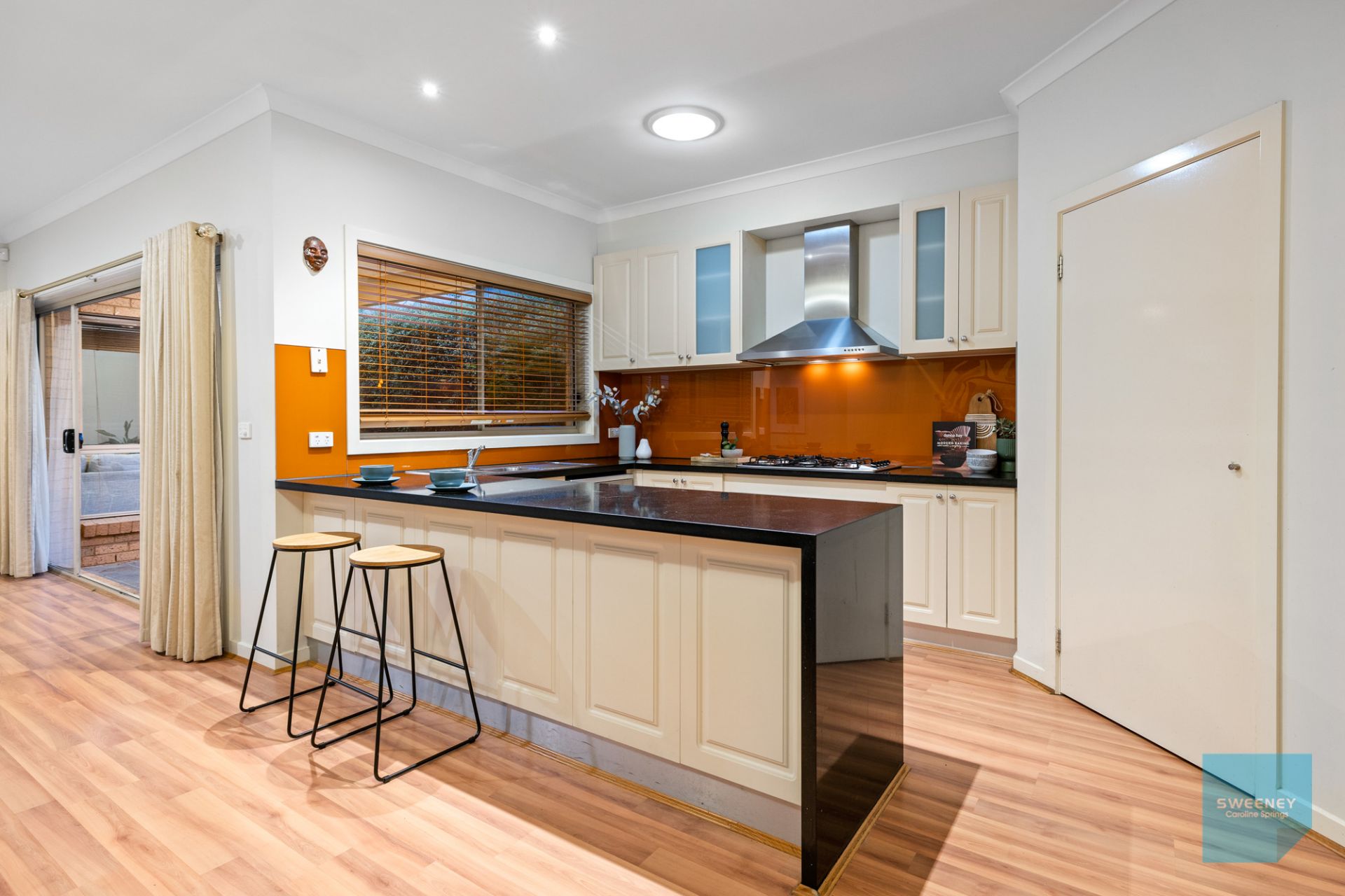 31 Clementson Drive, Caroline Springs - Thumbnail 5