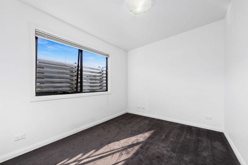 10/321 Orrong Road, St Kilda East - Thumbnail 5