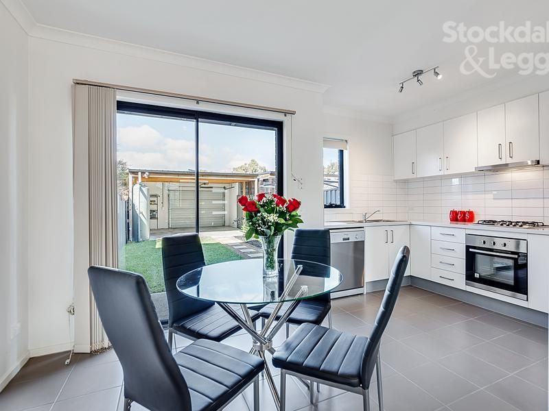 31 McCubbin Way MERNDA, Mernda - Thumbnail 5