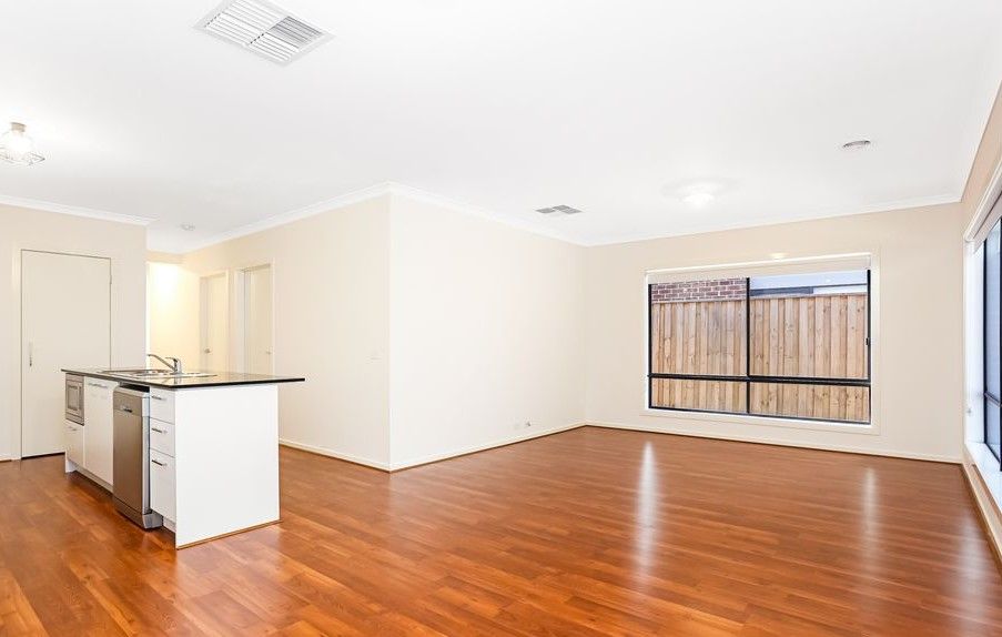 IMMACULATE FAMILY HOME!